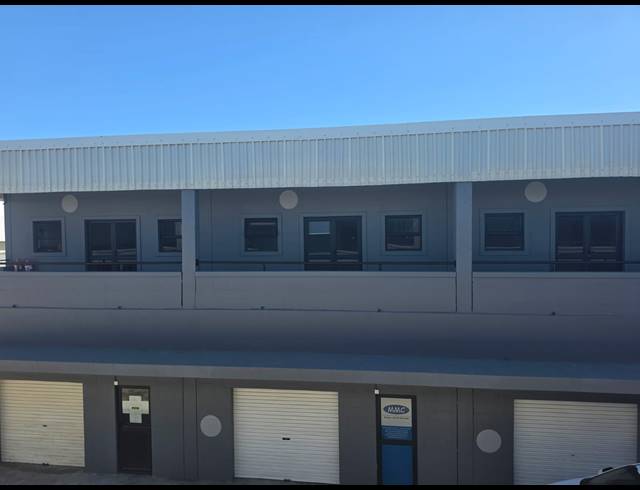 48M² WAREHOUSE TO LET IN PAARDEN EILAND